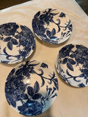 Blue Floral Dinner Bowls - Set of 4